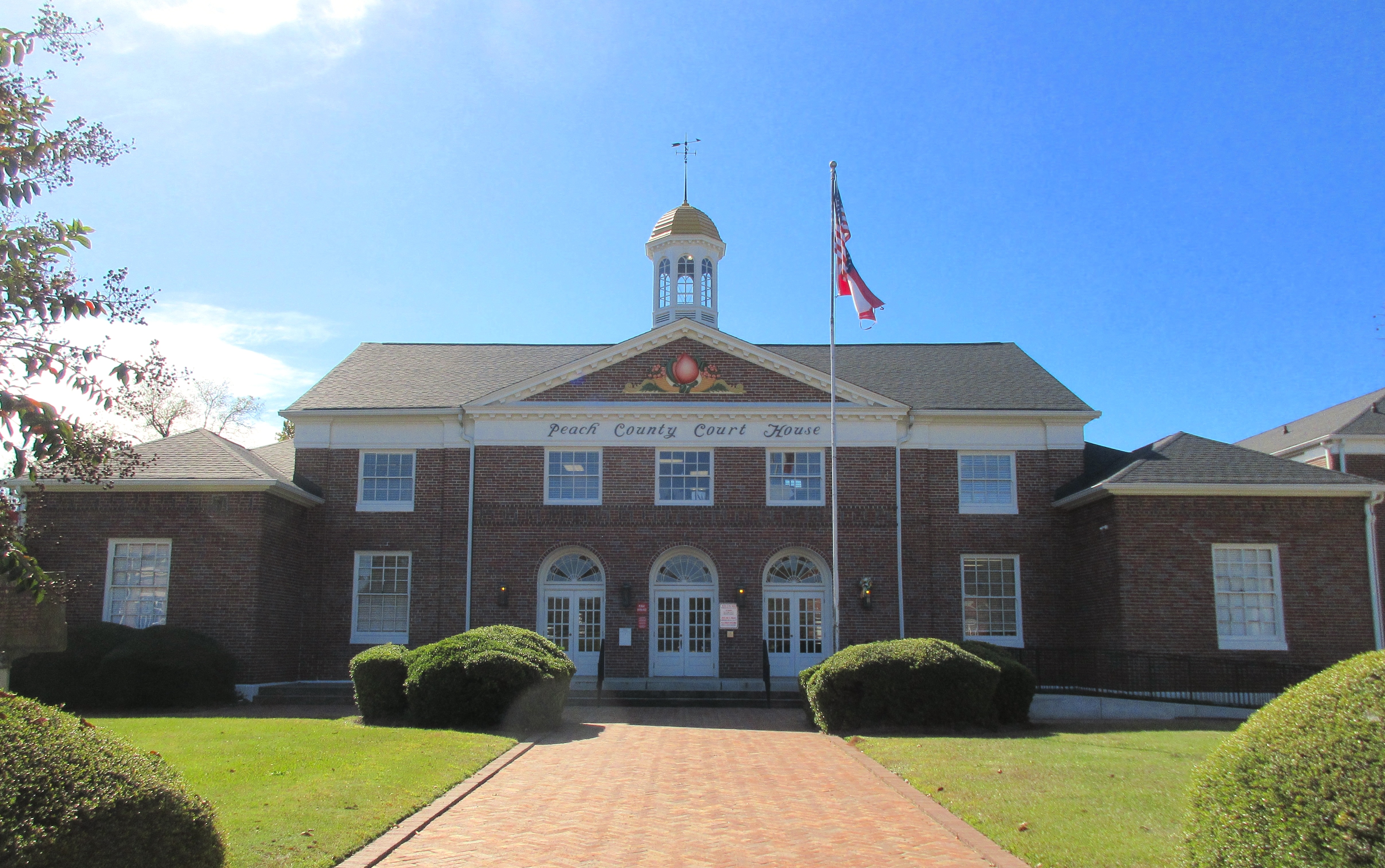 peach county building exterior